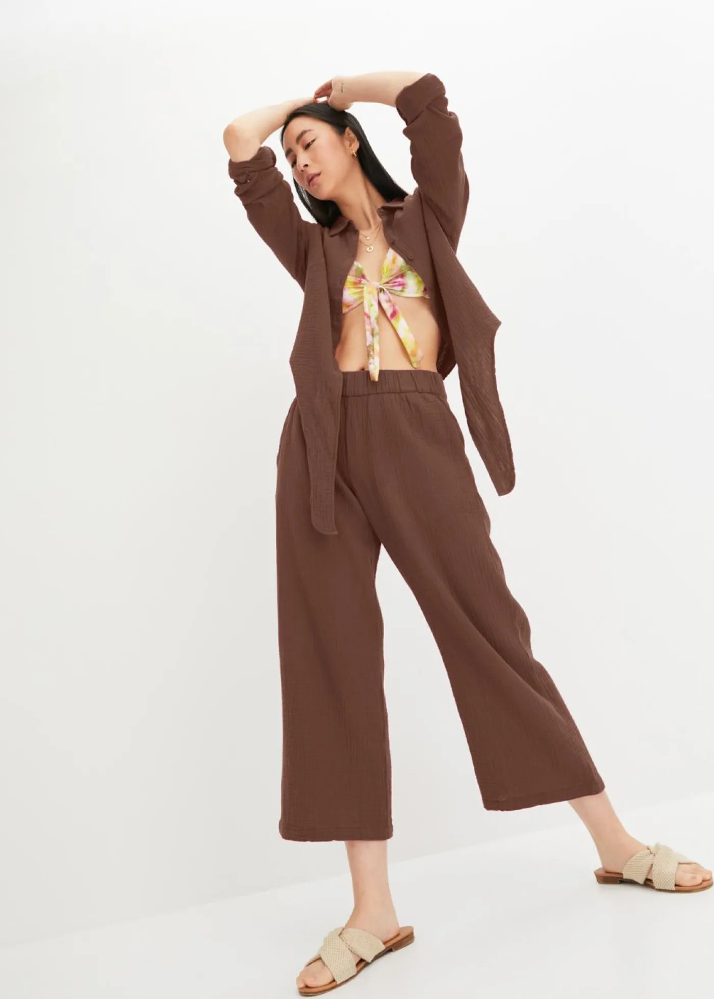 bonprix bonprix Pantalón Marlene de muselina de algodón marrón
