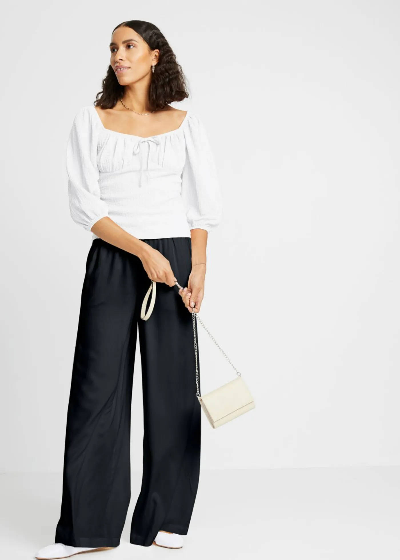 bonprix bonprix Pantalón Marlene de viscosa ligeramente brillante Negro Online