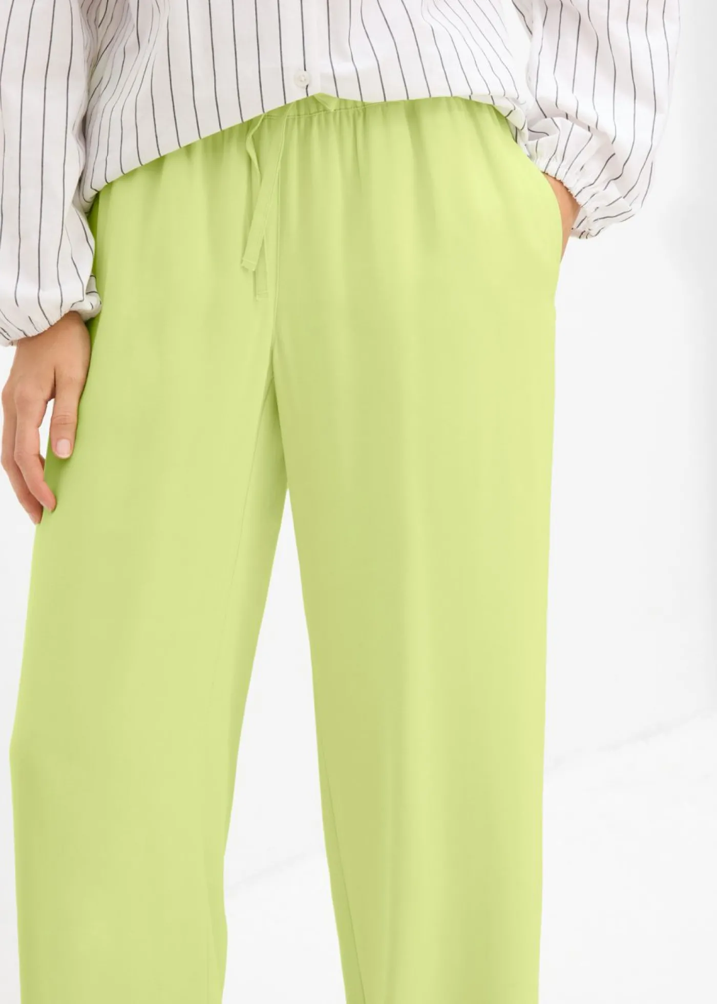 bonprix bonprix Pantalón Marlene de viscosa fluida Verde menta Best
