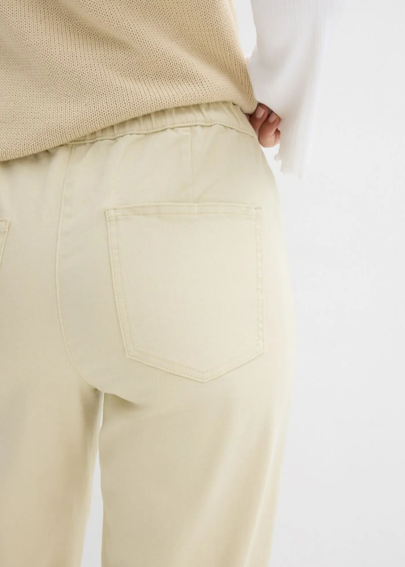 bonprix bonprix Pantalón palazzo con cinturilla cómoda y talle alto Arena claro Hot