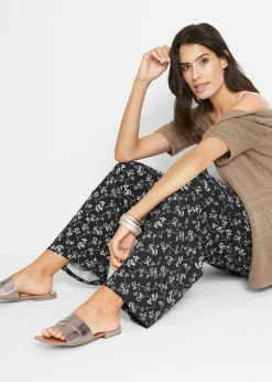bonprix bonprix Pantalón palazzo de mezcla de viscosa Negro de flores Clearance