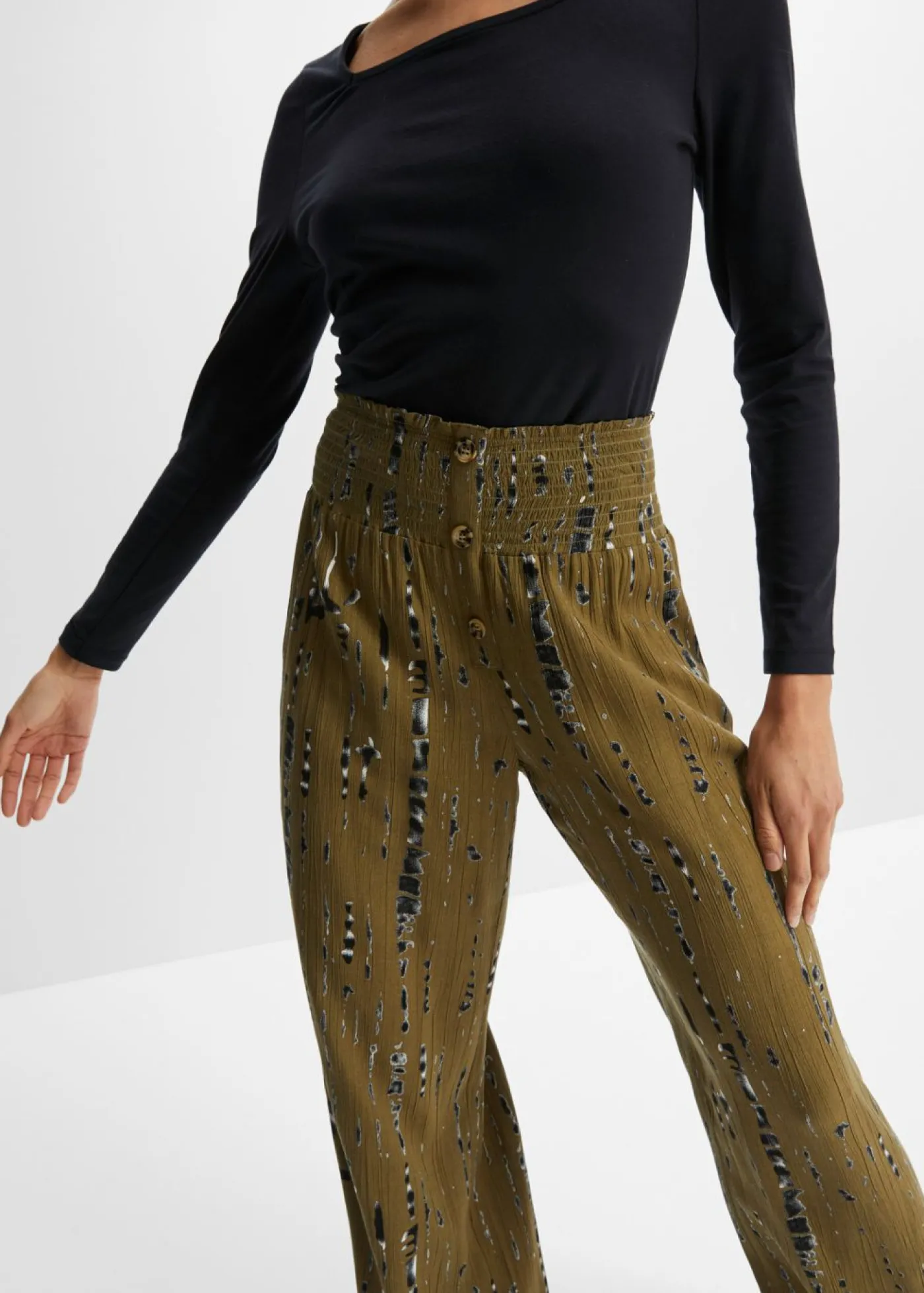 bonprix bonprix Pantalón Palazzo de viscosa fluida Verde caqui/negro estampado Discount