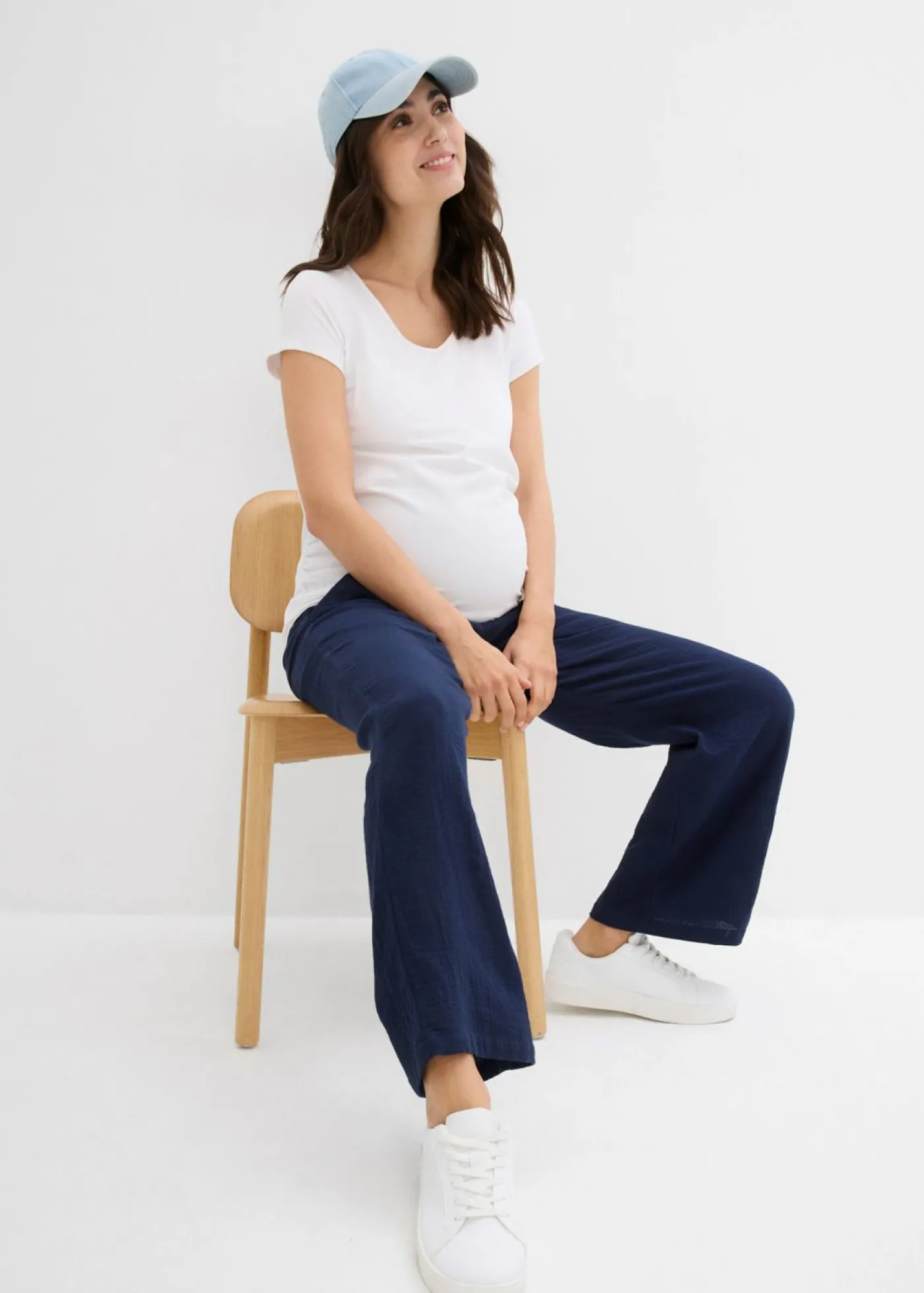 bonprix bonprix Pantalón premamá de muselina de algodón puro con corte holgado Azul marino Best