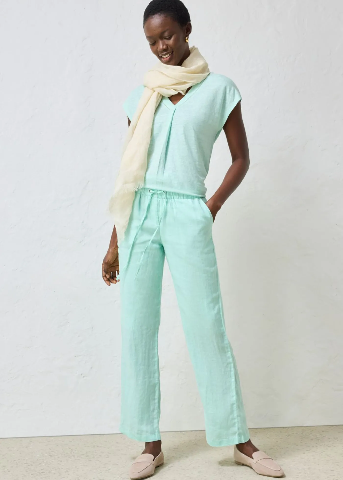 bonprix bonprix Pantalón sin cierre de lino puro Menta claro New
