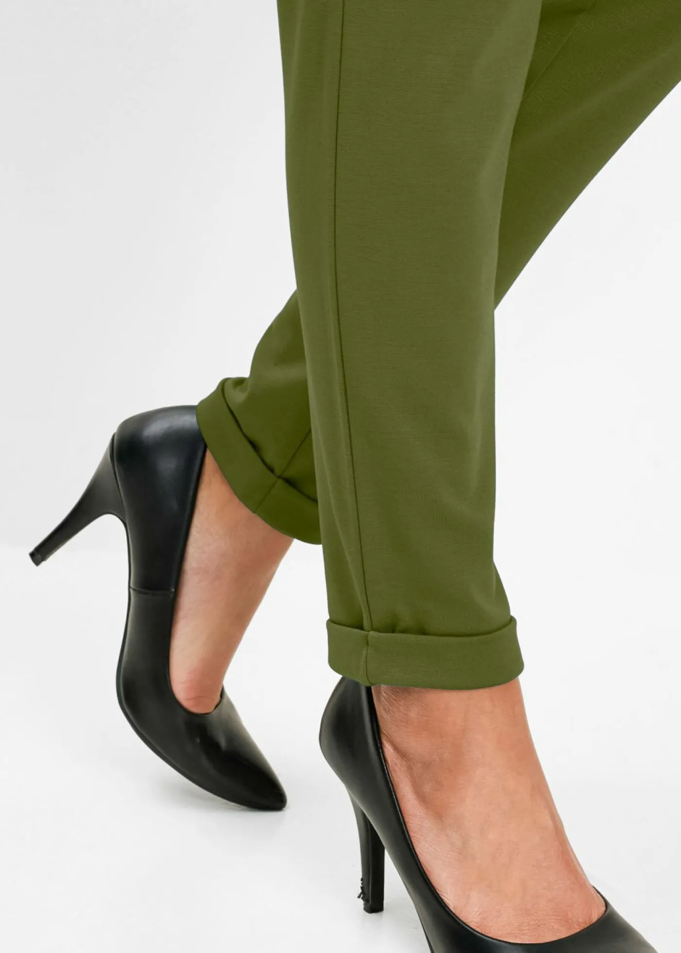 bonprix bonprix Pantalón sin cierre de mezcla de viscosa Musgo oscuro Hot