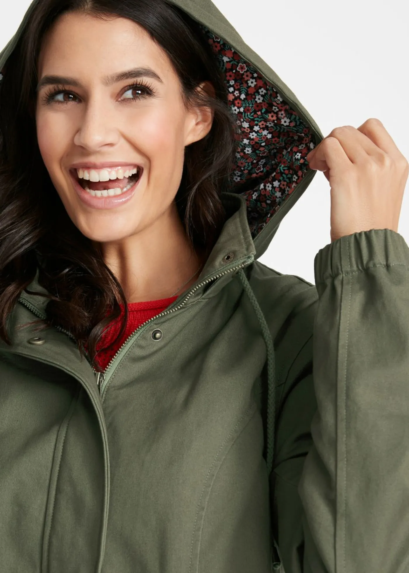 bonprix bonprix Parka de entretiempo de algodón con capucha estampada Verde oliva