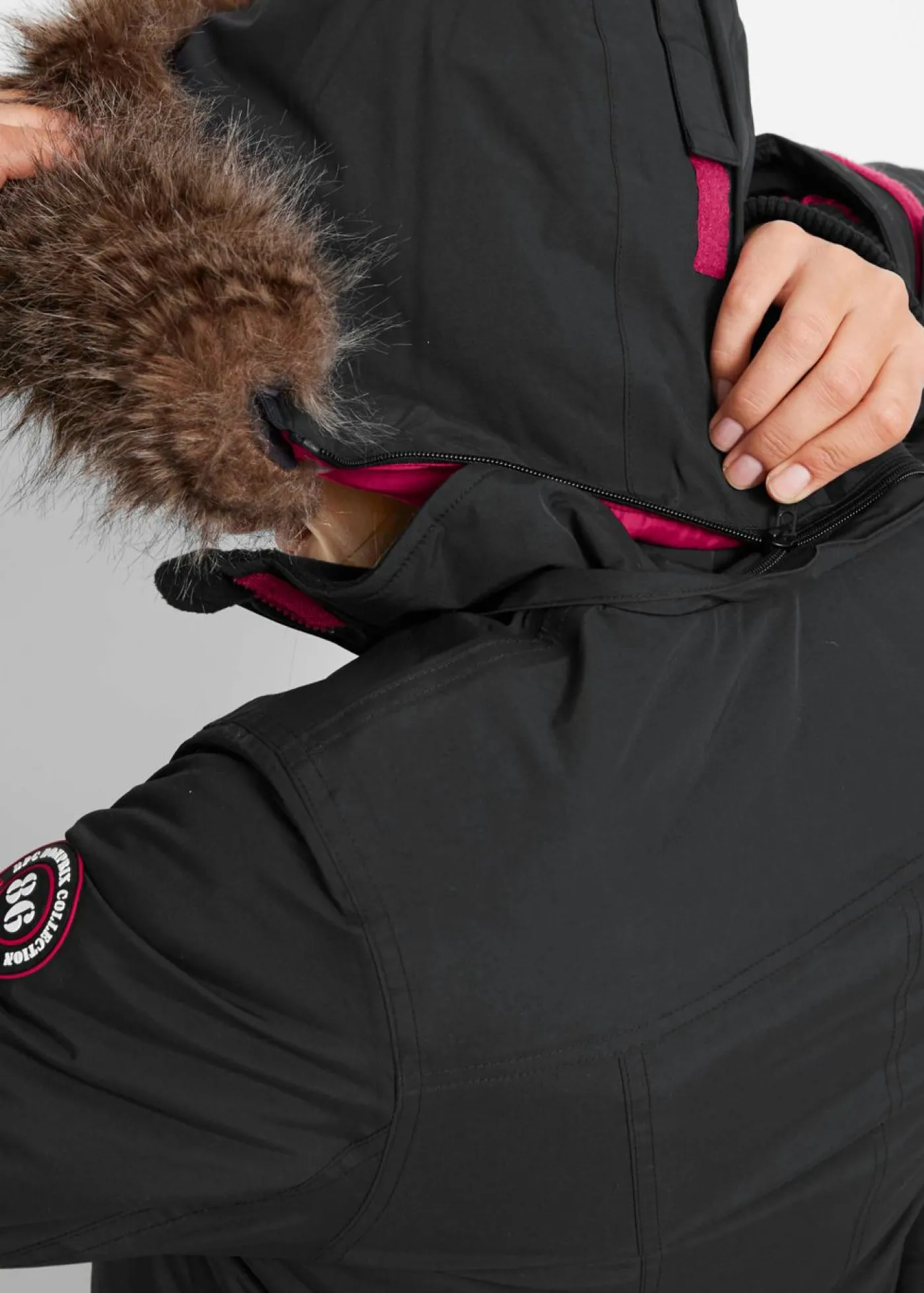bonprix bonprix Parka funcional impermeable, guateada Negro Discount