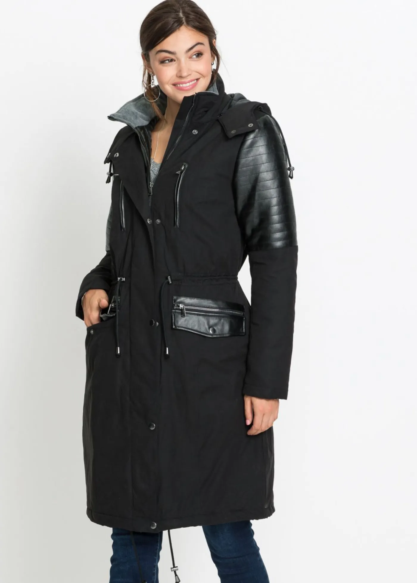 bonprix bonprix Parka larga con inserciones de piel sintética Negro Sale