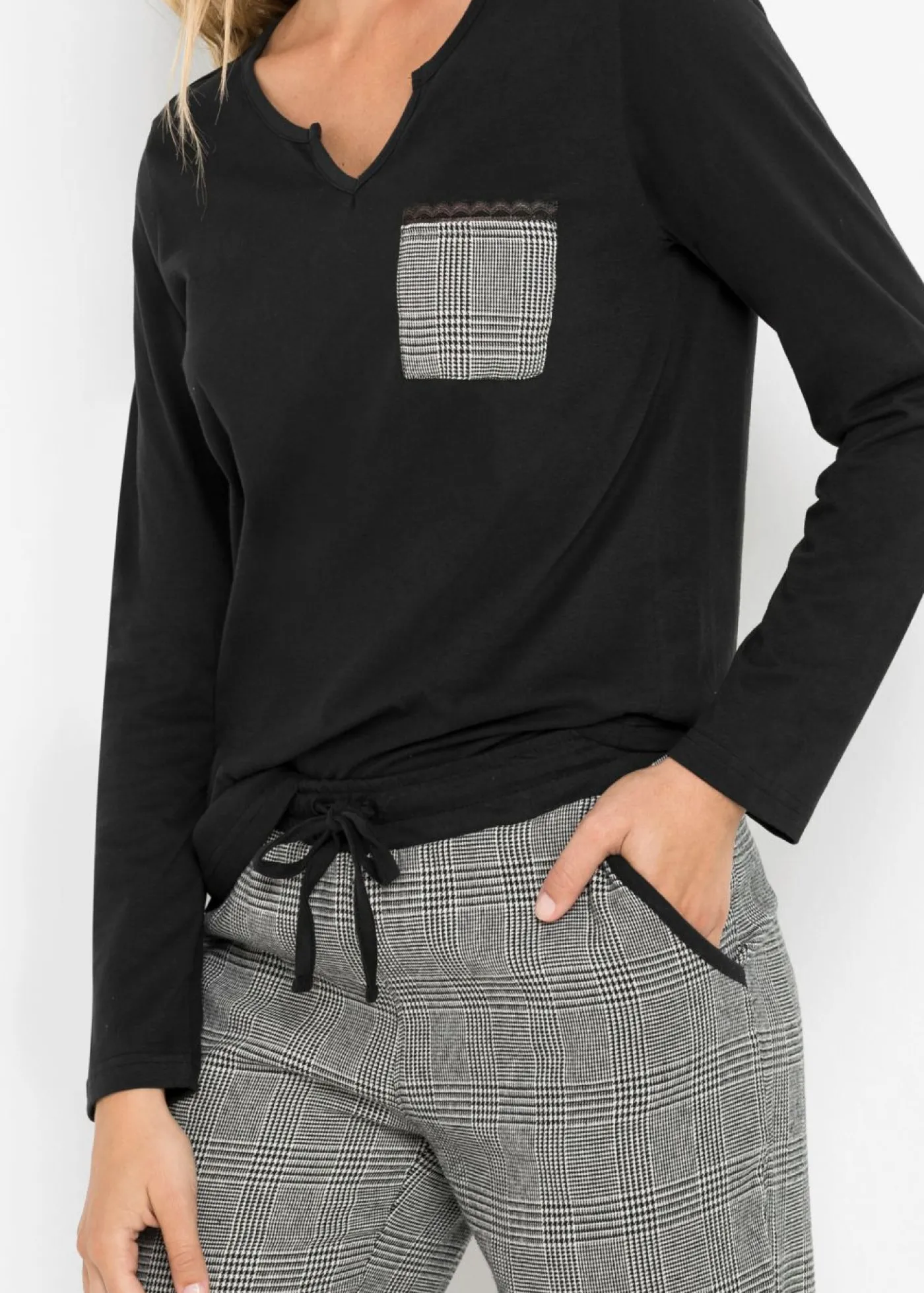 bonprix bonprix Pijama con pantalón de franela Negro de cuadros Online