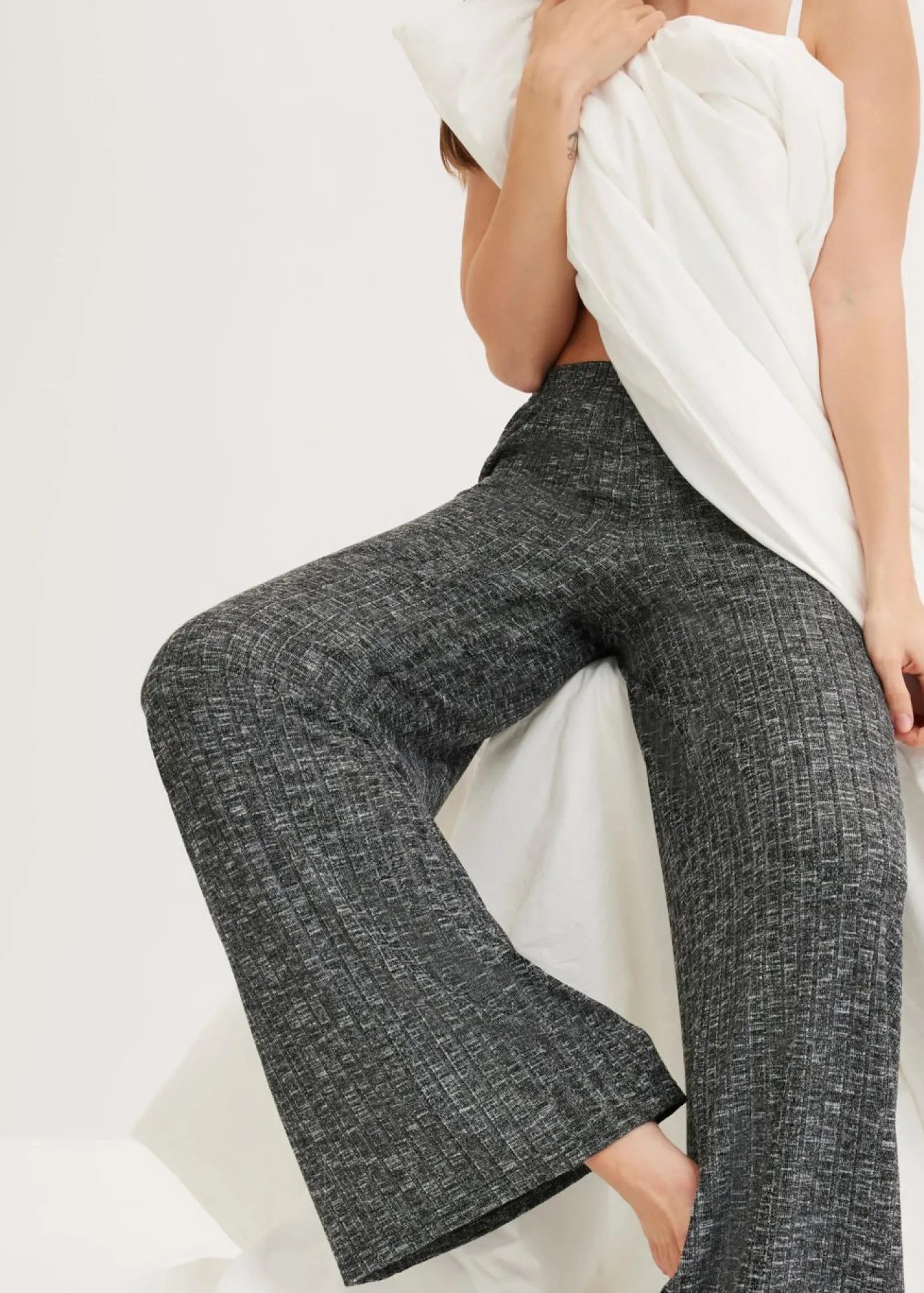bonprix bonprix Pijama de canalé oversize negro / gris claro moteado New