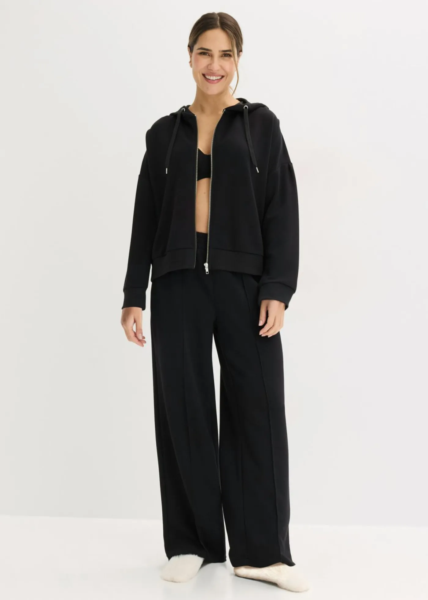 bonprix bonprix Pijama de neopreno con top corto Negro Sale