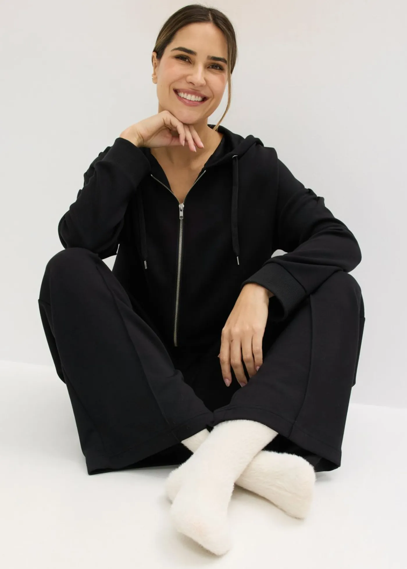 bonprix bonprix Pijama de neopreno con top corto Negro Sale