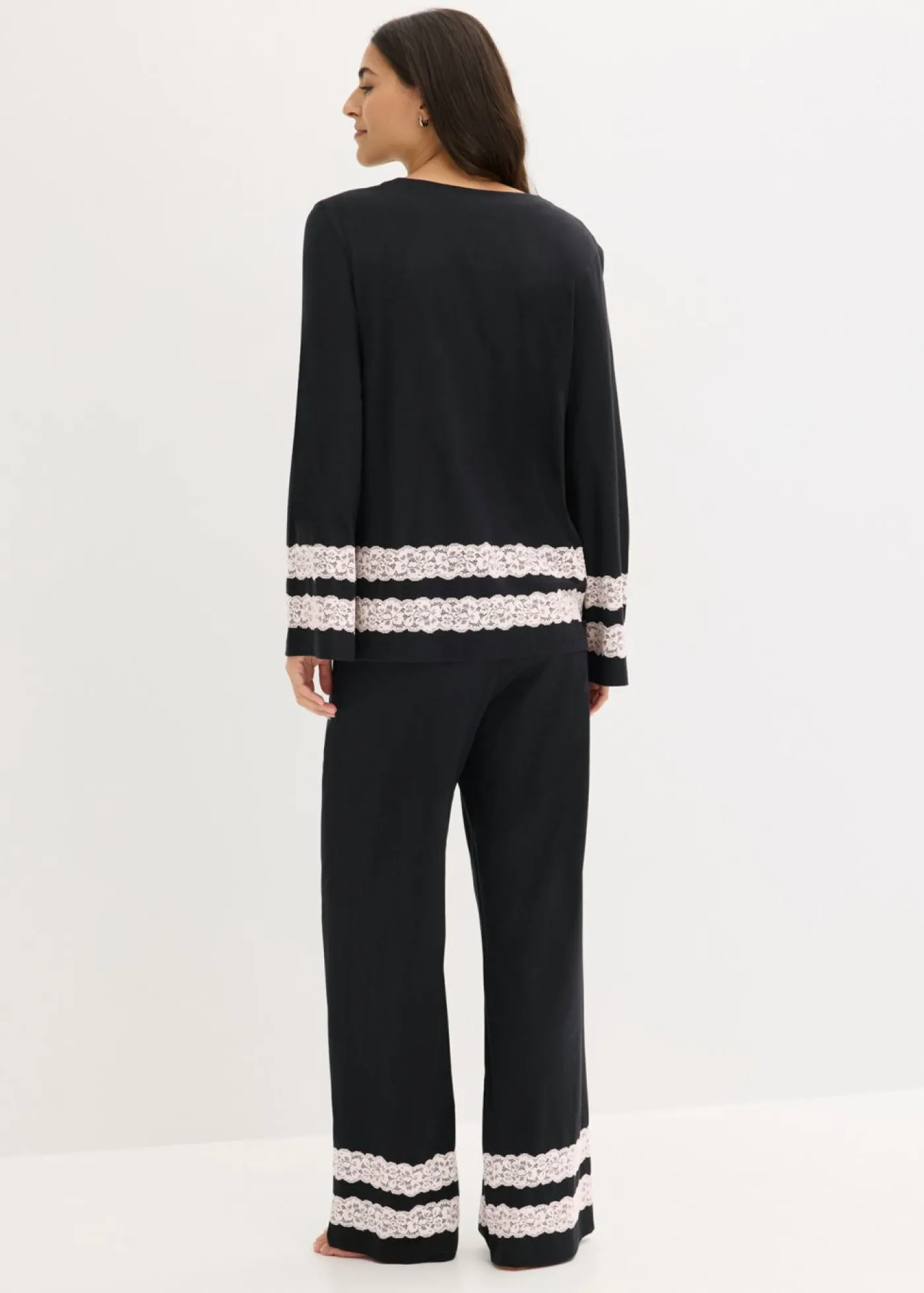bonprix bonprix Pijama de suave mezcla de viscosa Negro-blanco lana Sale