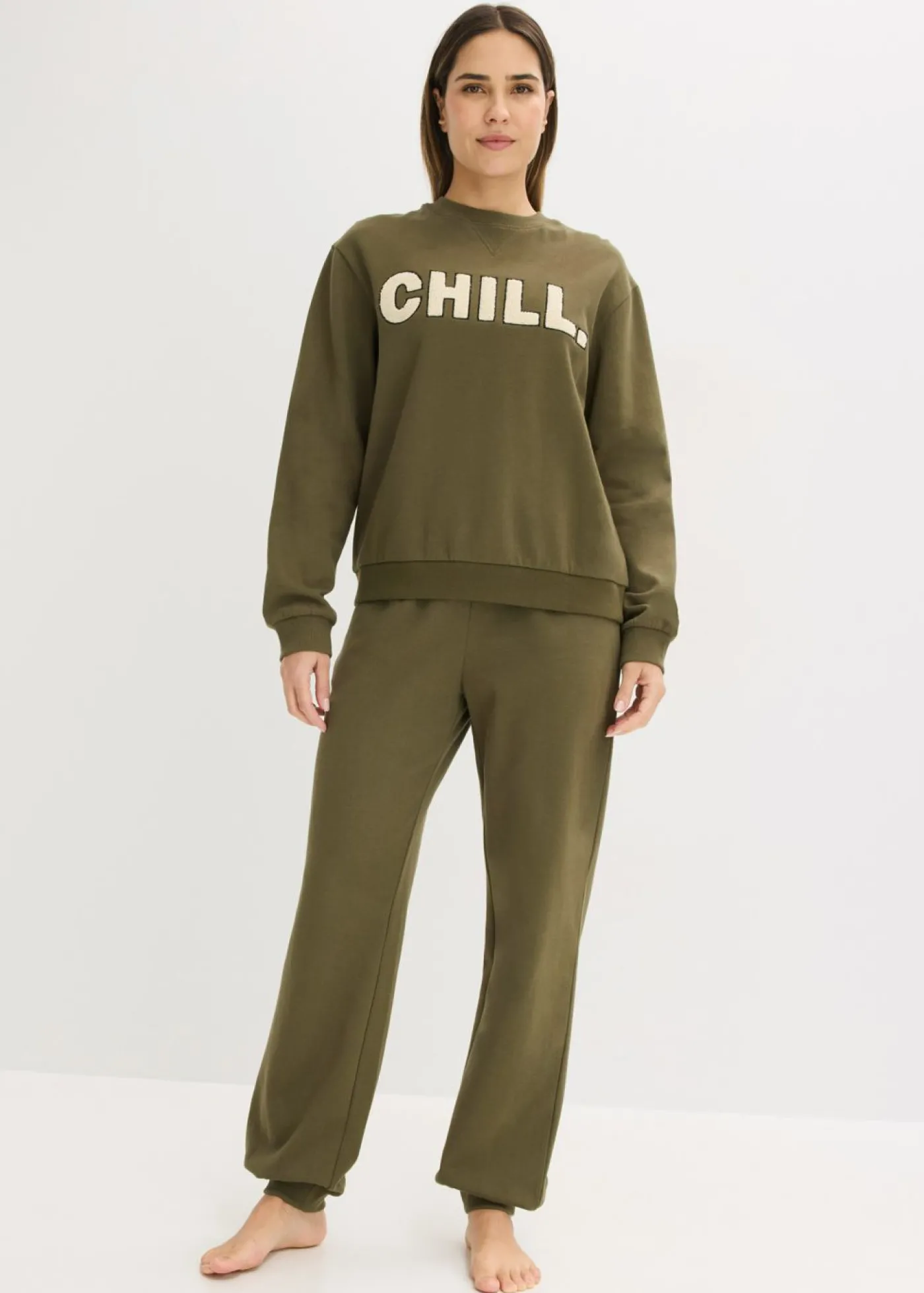 bonprix bonprix Pijama tipo chándal Verde oliva oscuro New