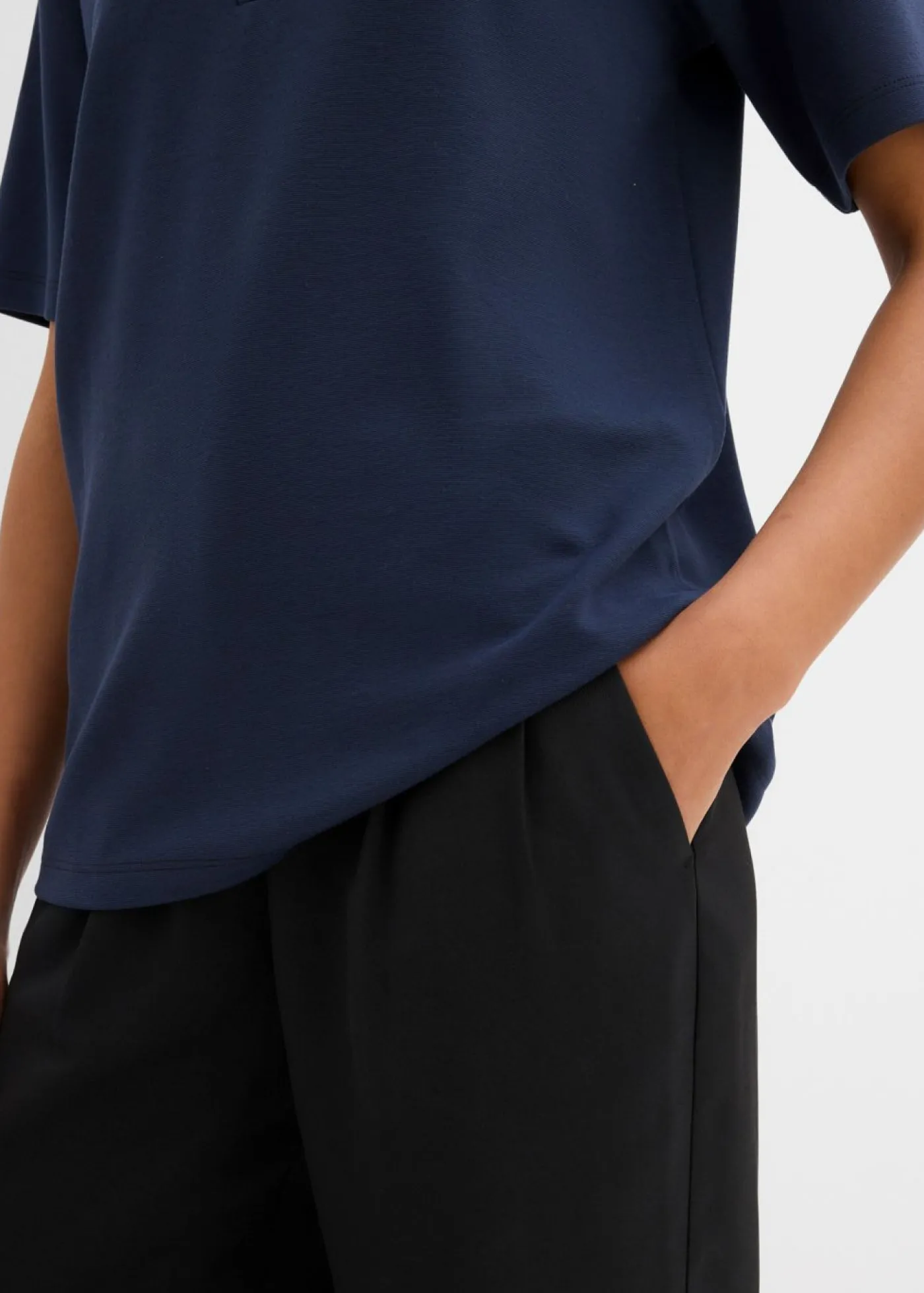 bonprix bonprix Polo de mezcla de viscosa Azul marino Best