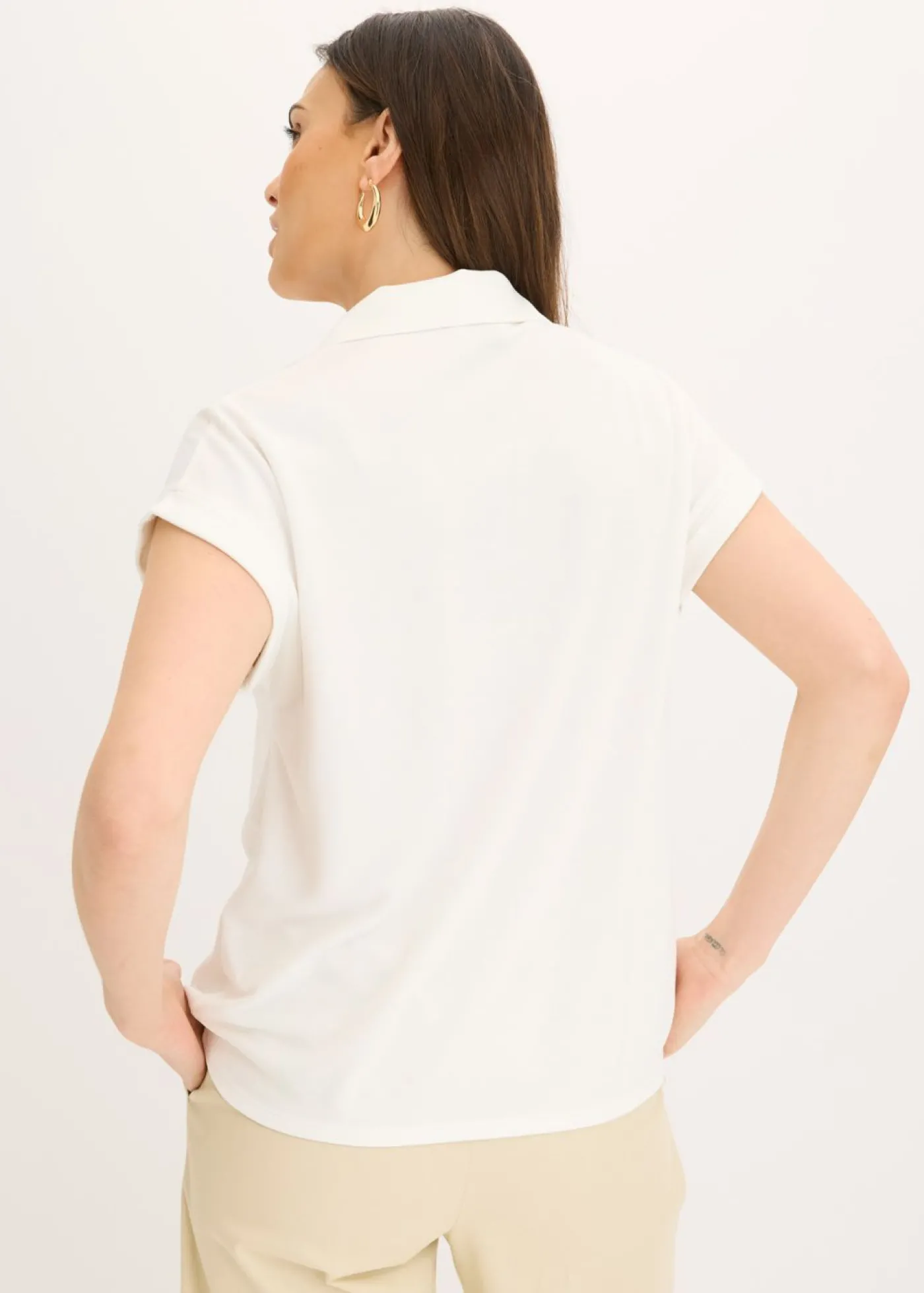 bonprix bonprix Polo de piqué de viscosa con inserto de encaje Blanco lana Online