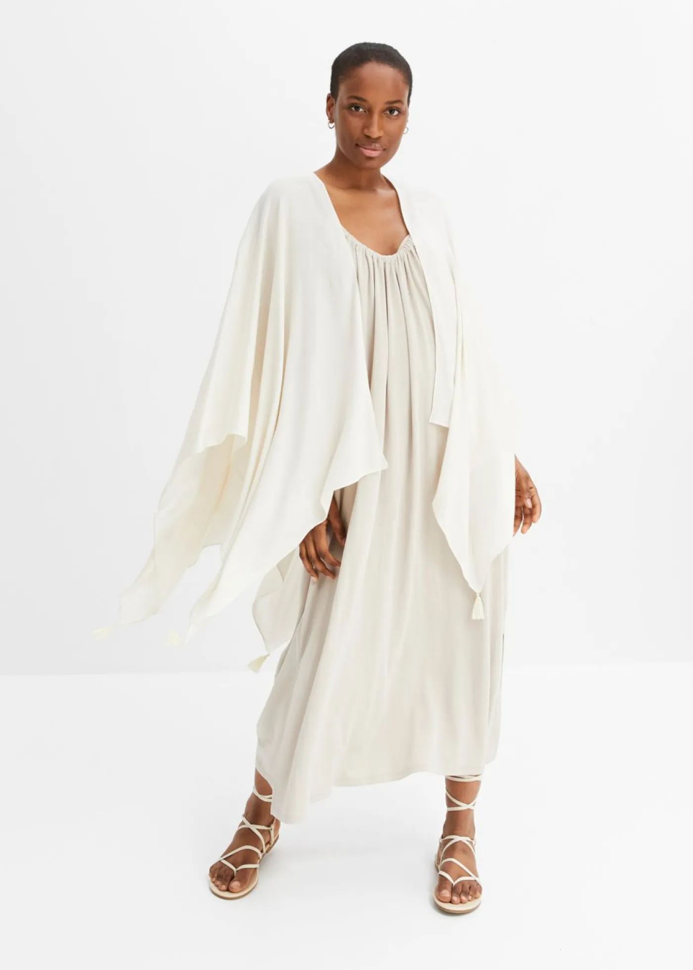 bonprix bonprix Poncho de verano de viscosa pura Negro New