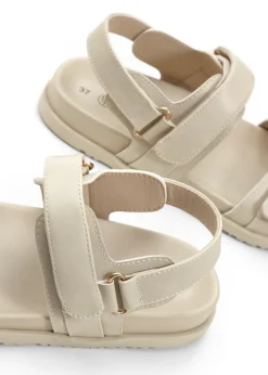 bonprix bonprix Sandalias Arena claro Clearance