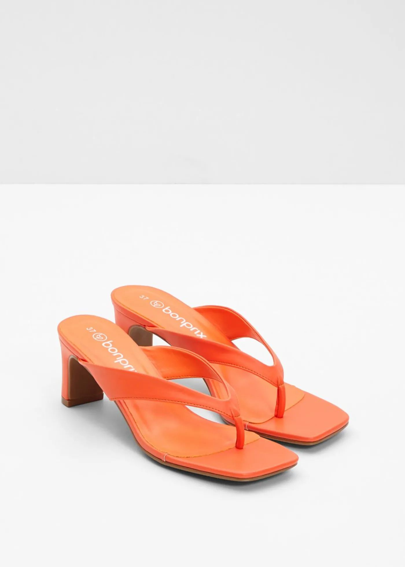 bonprix bonprix Sandalias de dedo mango Hot