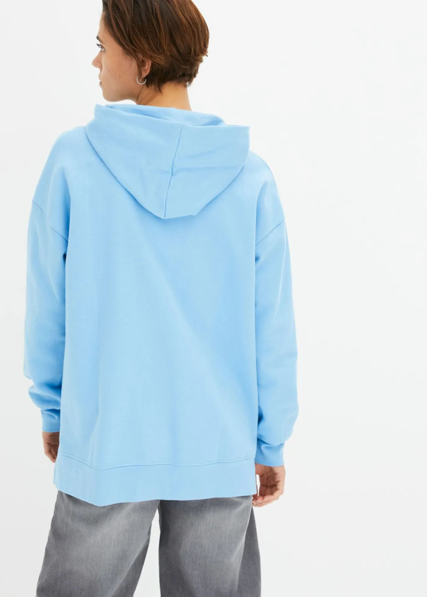bonprix bonprix Sudadera con capucha de algodón puro azul bebé Online