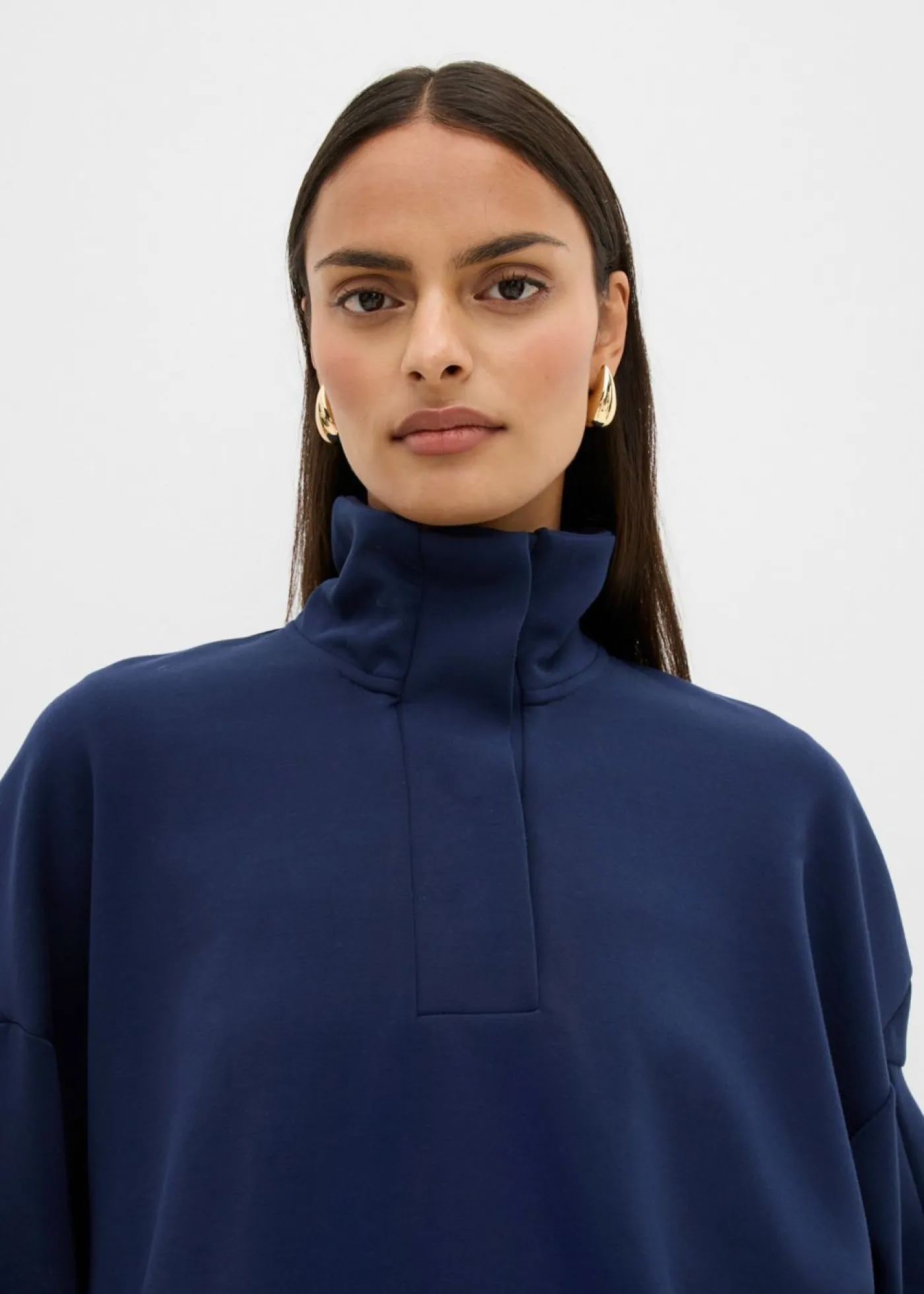 bonprix bonprix Sudadera holgada de neopreno Azul marino Outlet