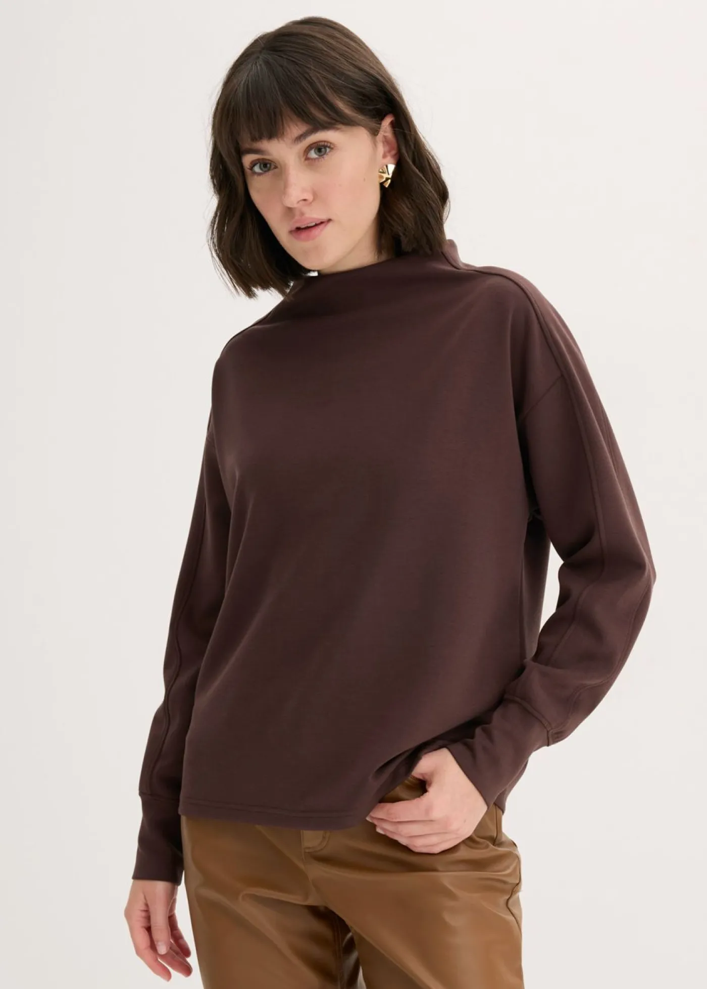 bonprix bonprix Sudadera holgada de neopreno suave Marrón oscuro New