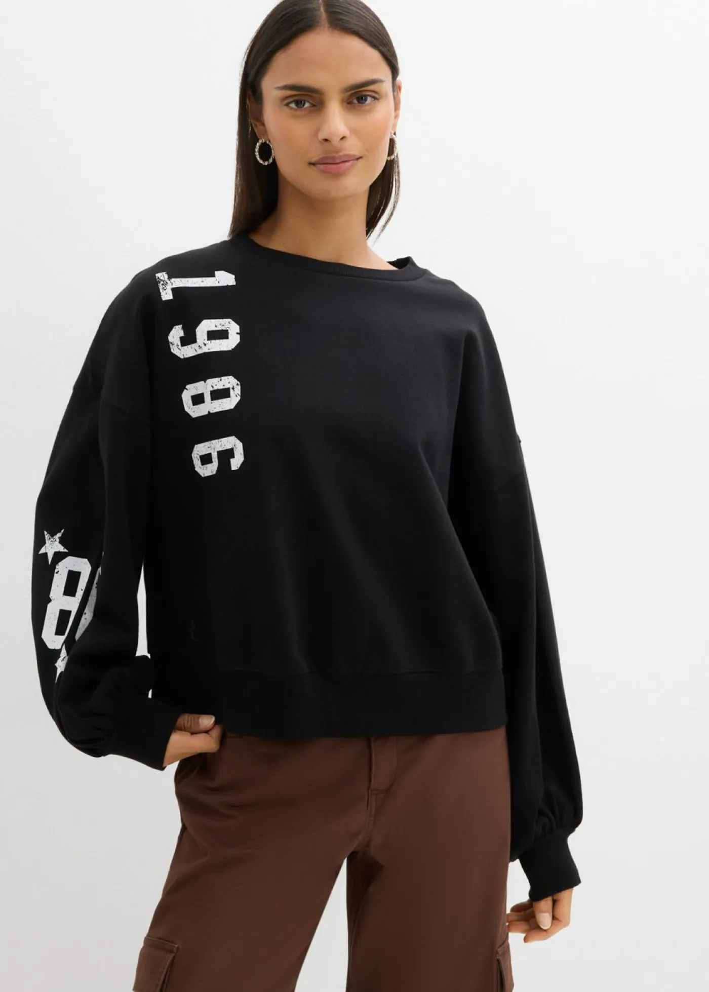 bonprix bonprix Sudadera oversize de algodón orgánico Negro-blanco Outlet