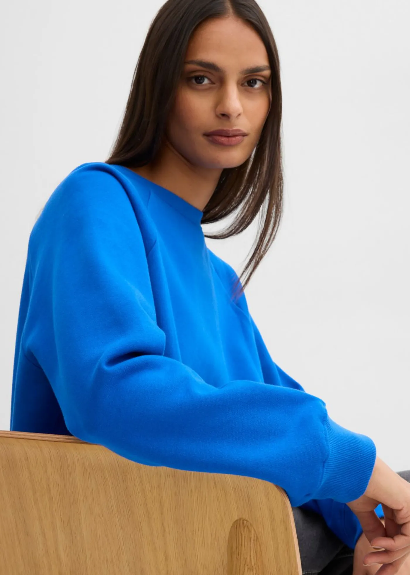 bonprix bonprix Sudadera oversize de algodón orgánico Azul ártico-blanco Best
