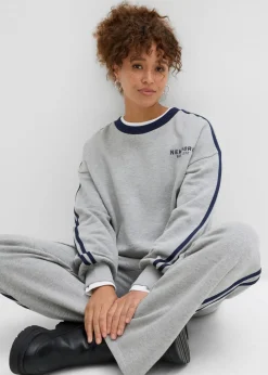 bonprix bonprix Sudadera oversize en suave mezcla de algodón Gris claro jaspeado/azul marino estampado Best
