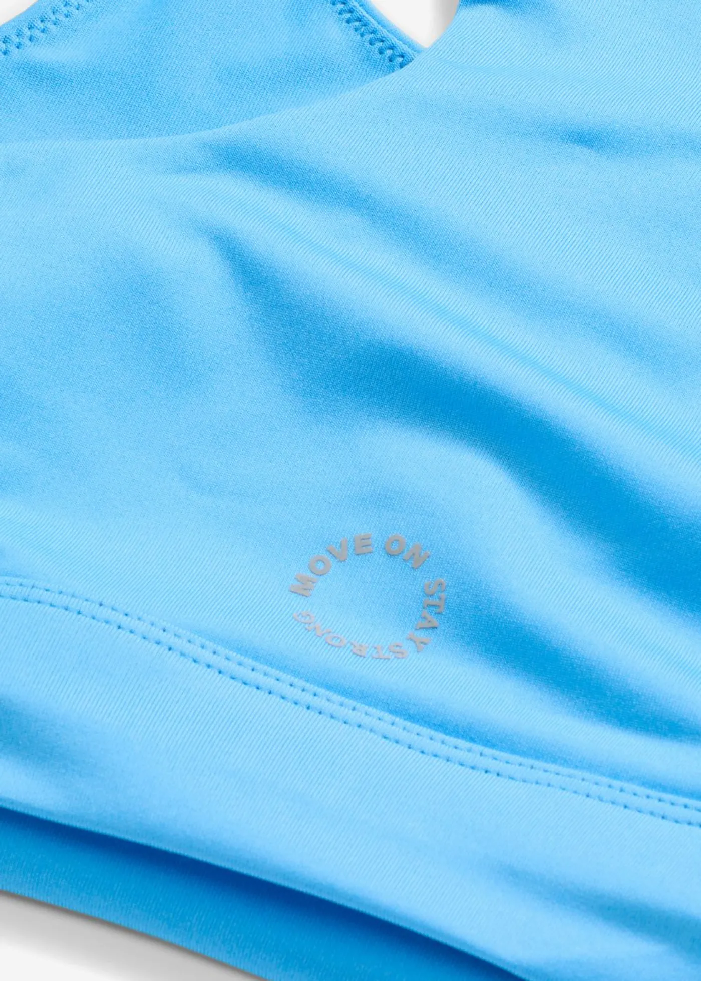bonprix bonprix Sujetador deportivo con espalda nadadora y sujeción ligera azul brillante