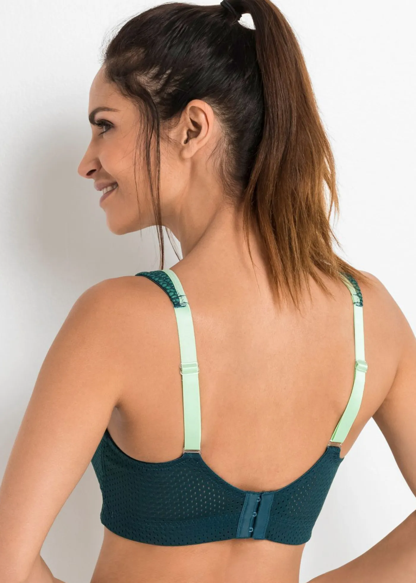 bonprix bonprix Sujetador deportivo con gran sujeción Verde azulado-menta suave Hot