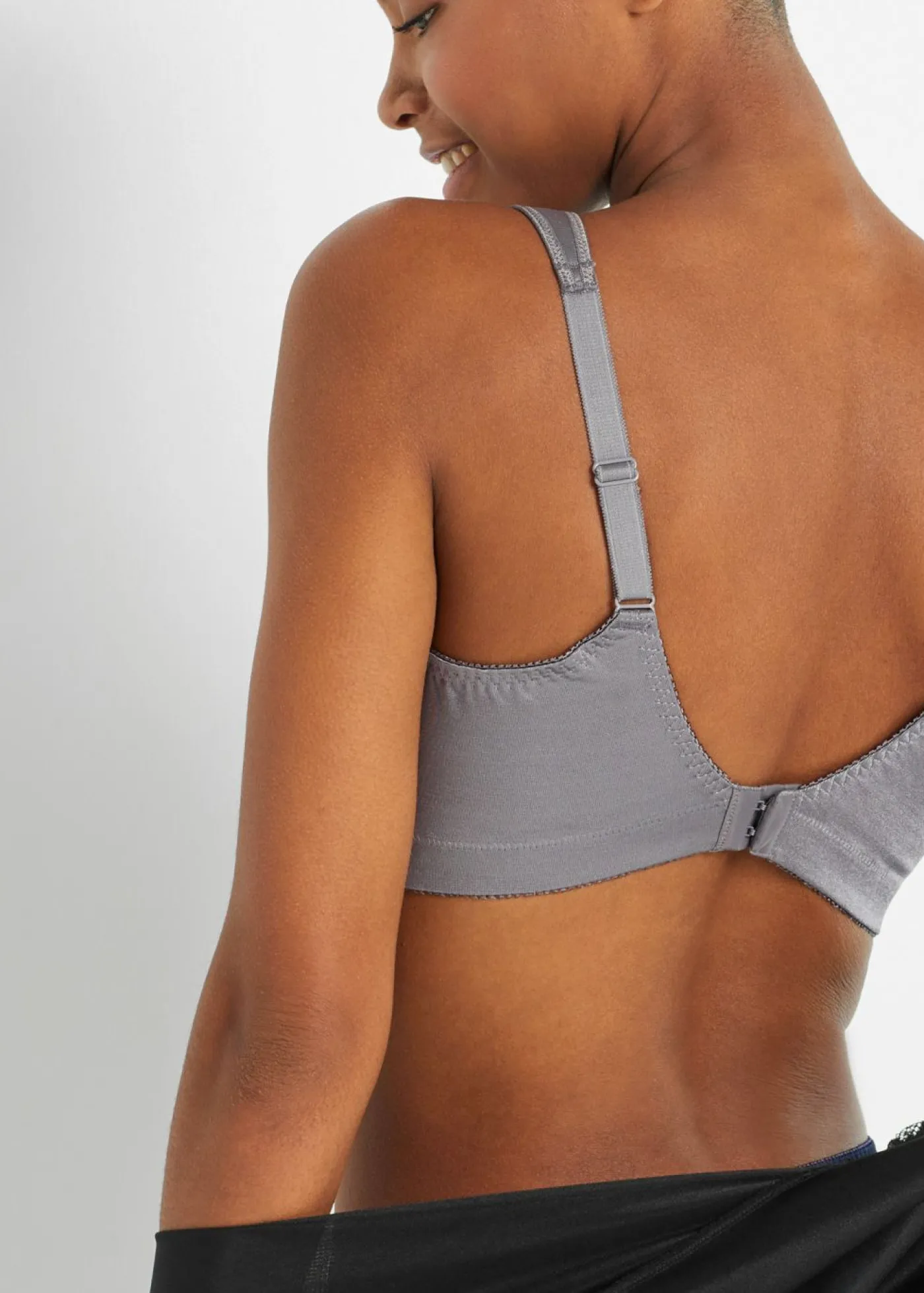 bonprix bonprix Sujetador sin aros con tirantes acolchados (2 unidades) Cava/gris oscuro Hot