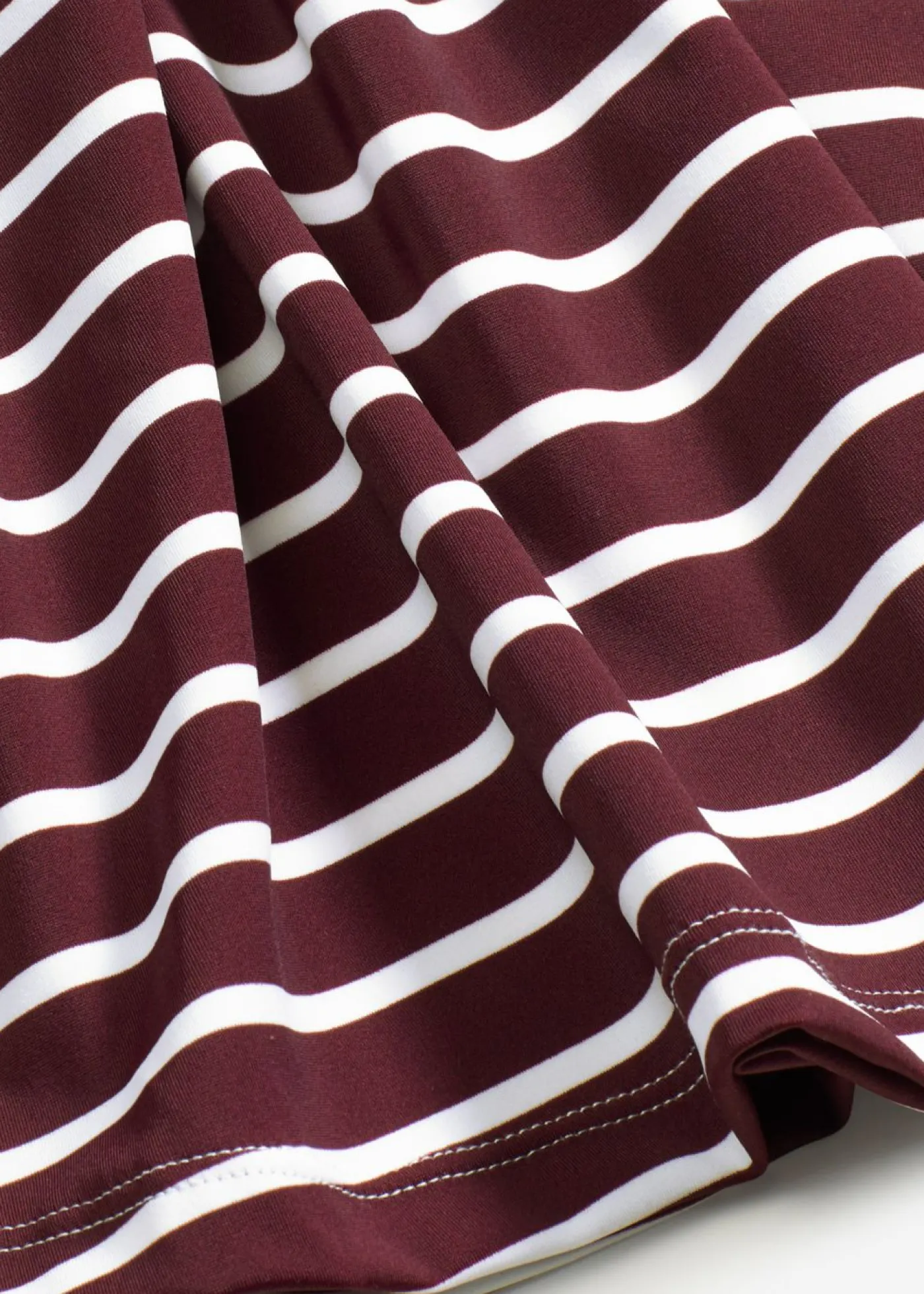 bonprix bonprix Tankini (2 piezas) con cordón Rojo burdeos-blanco lana de rayas Outlet