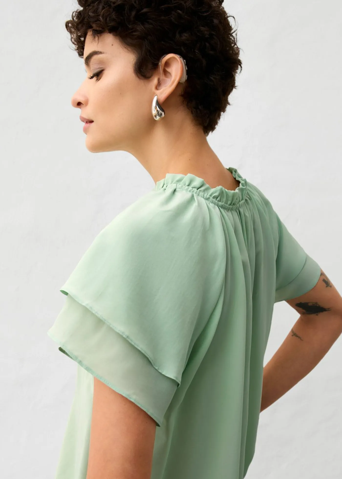 bonprix bonprix Túnica con contenido de seda Verde pastel Clearance