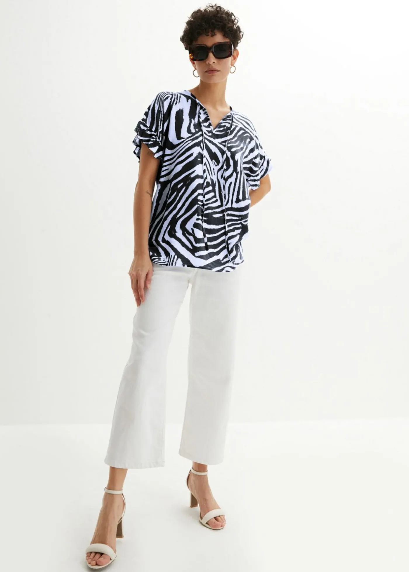 bonprix bonprix Túnica holgada de viscosa Blanco-negro con estampado de cebra Discount