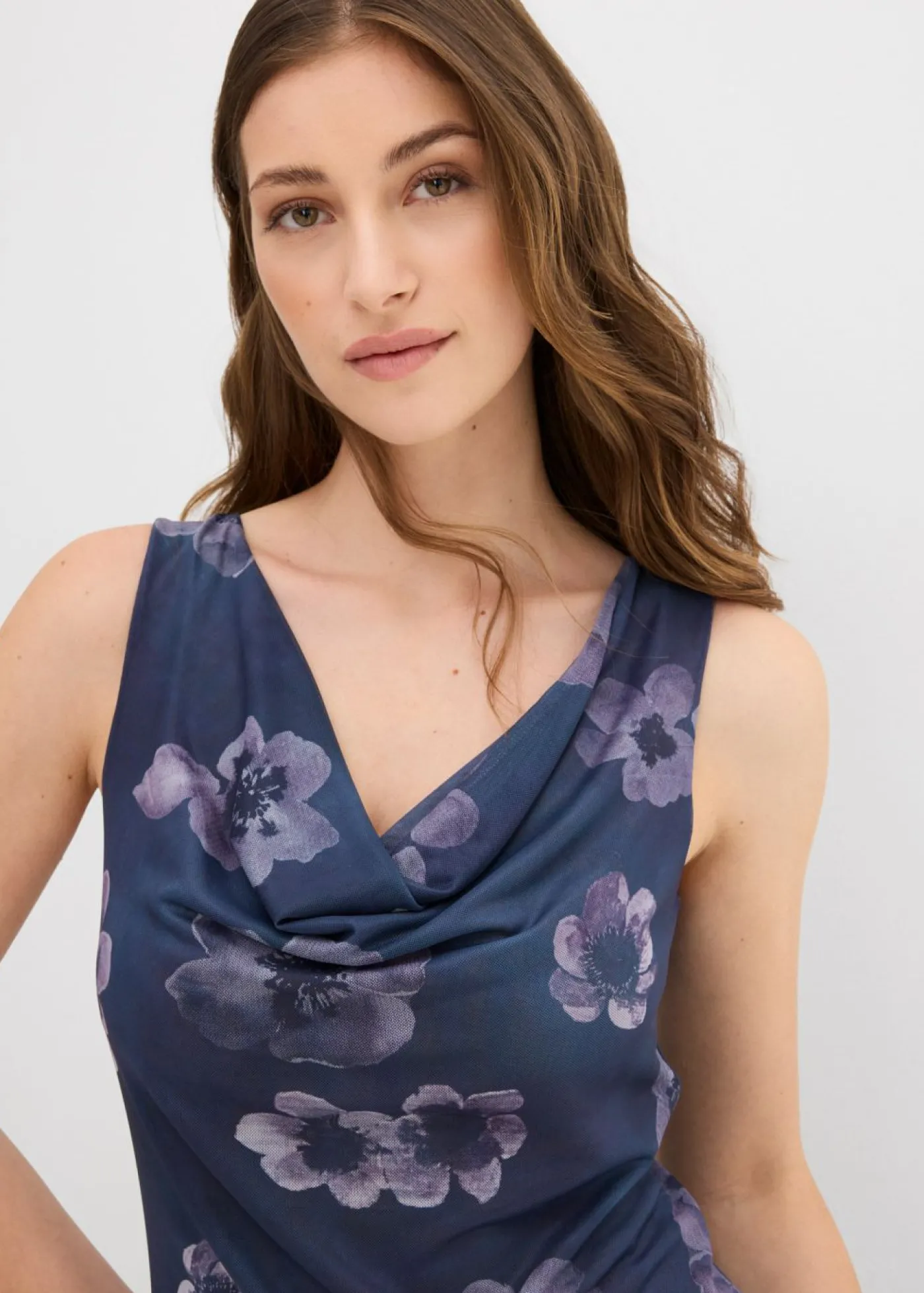 bonprix bonprix Top antracita con flores
