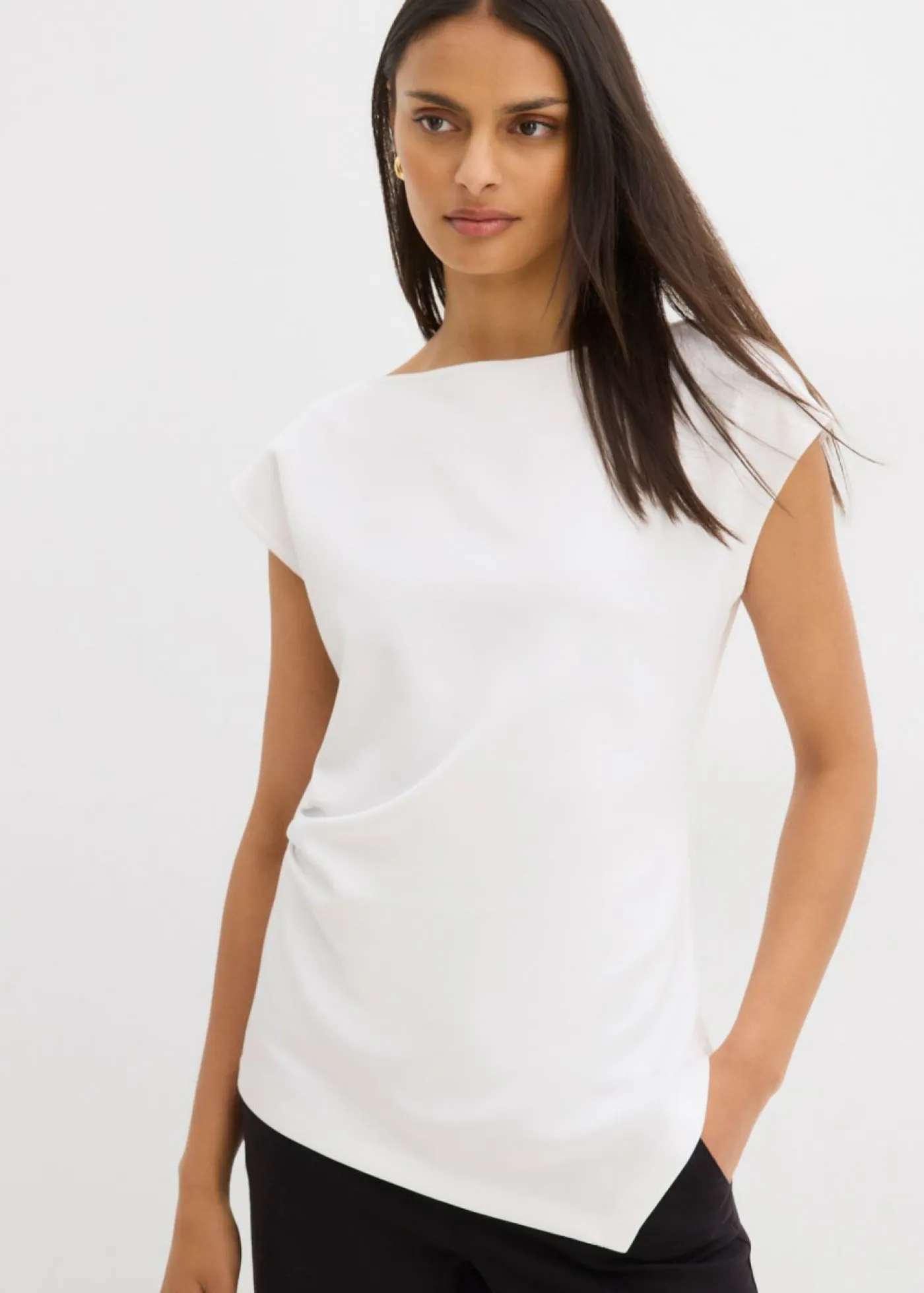 bonprix bonprix Top asimétrico de cómodo tejido de neopreno Blanco Sale