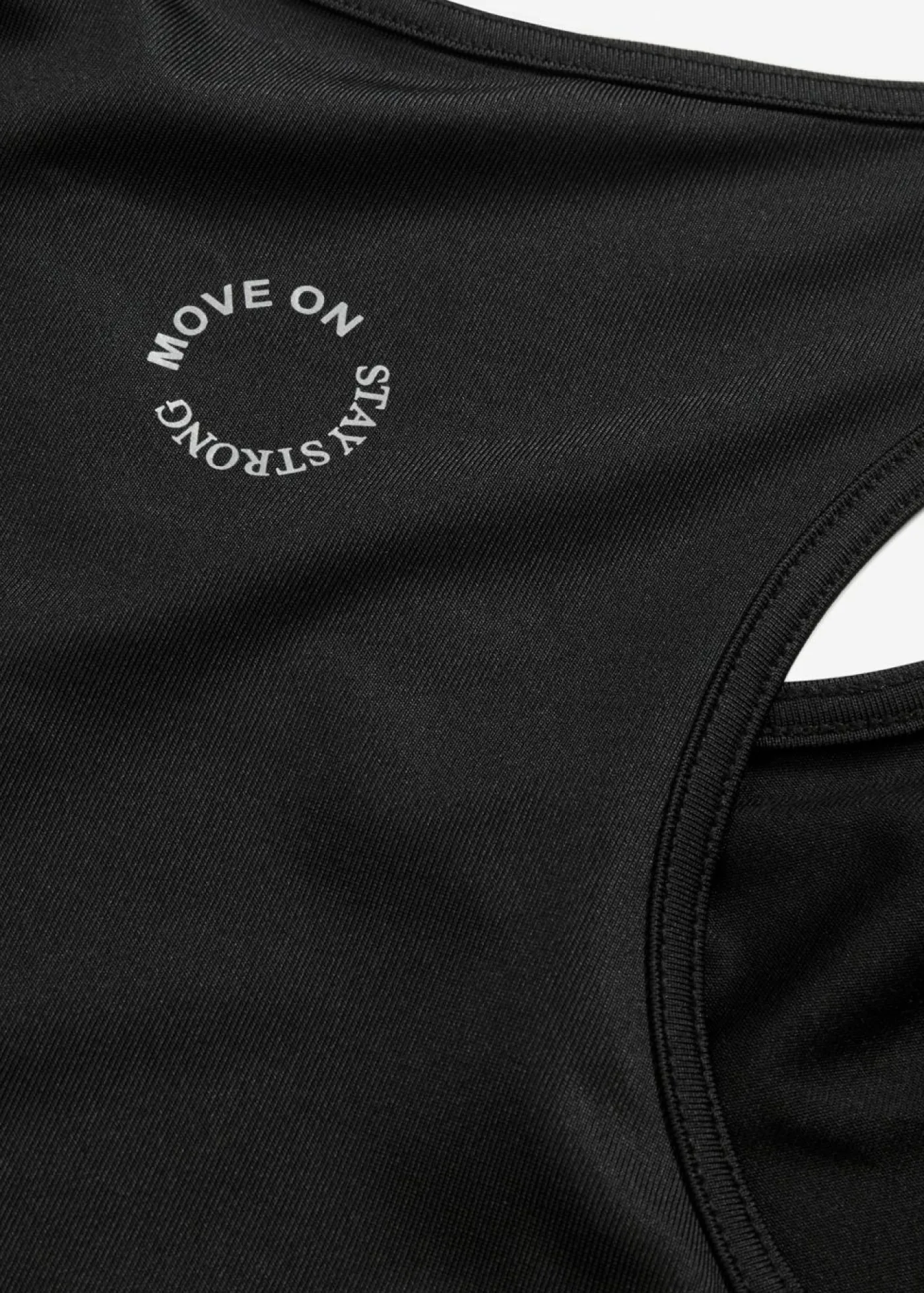 bonprix bonprix Top con espalda deportiva y material de secado rápido Negro Outlet