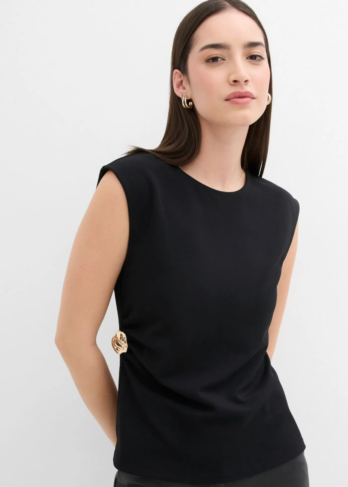 bonprix bonprix Top de crepé con hebilla decorativa Negro