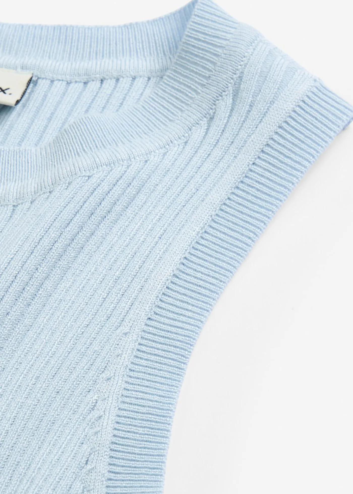 bonprix bonprix Top de punto con viscosa azul pálido New