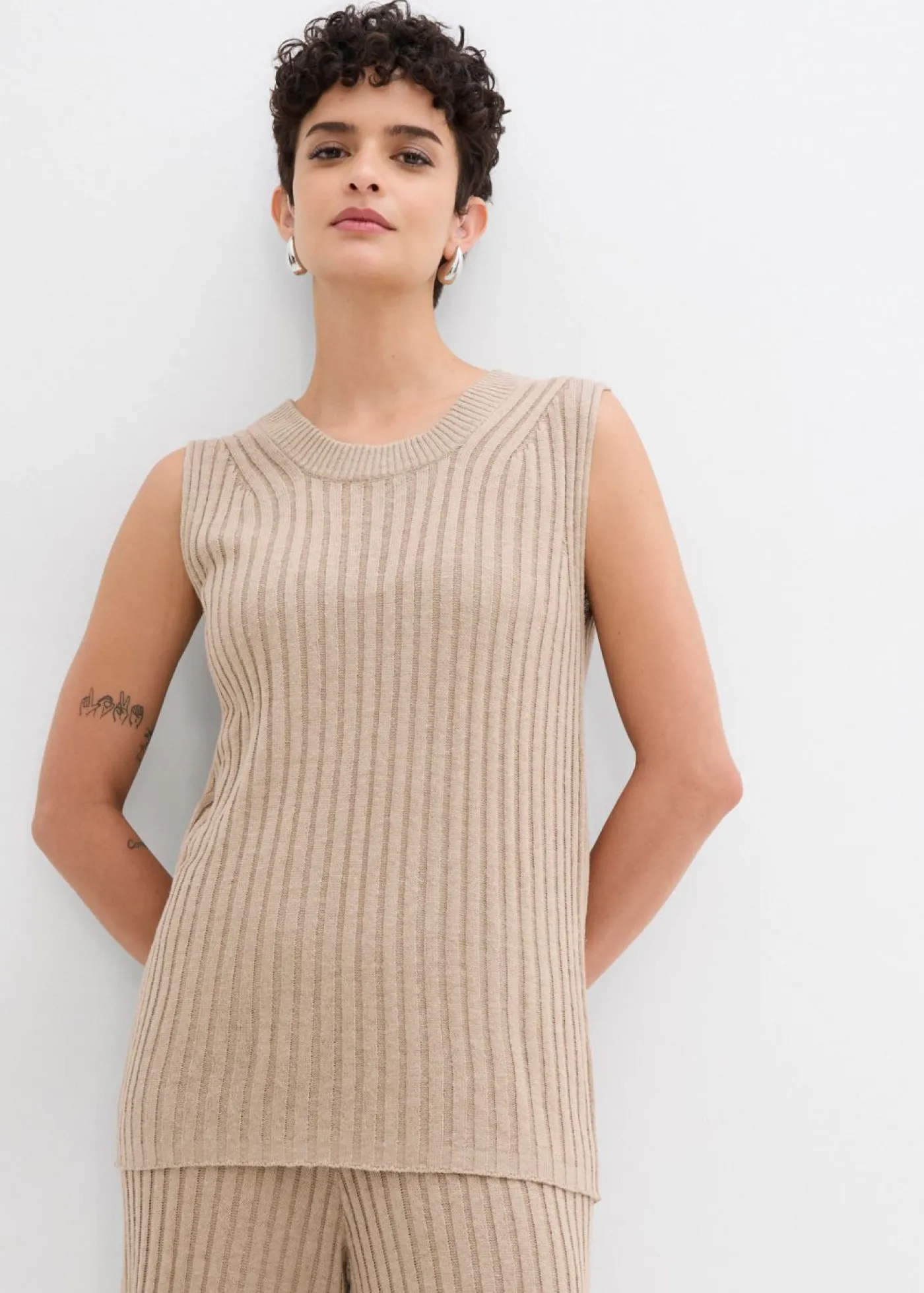 bonprix bonprix Top de punto de mezcla de viscosa beige-kaki Outlet