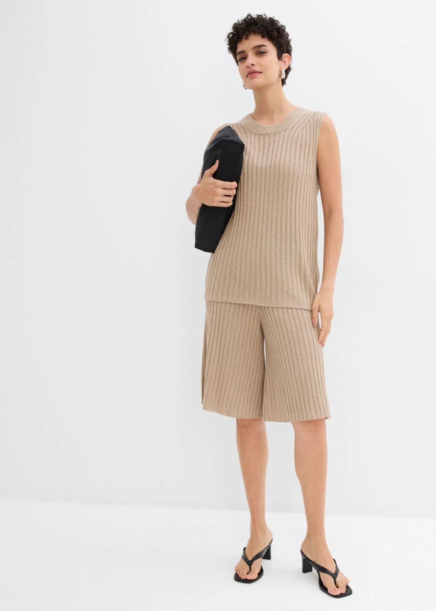 bonprix bonprix Top de punto de mezcla de viscosa beige-kaki Outlet