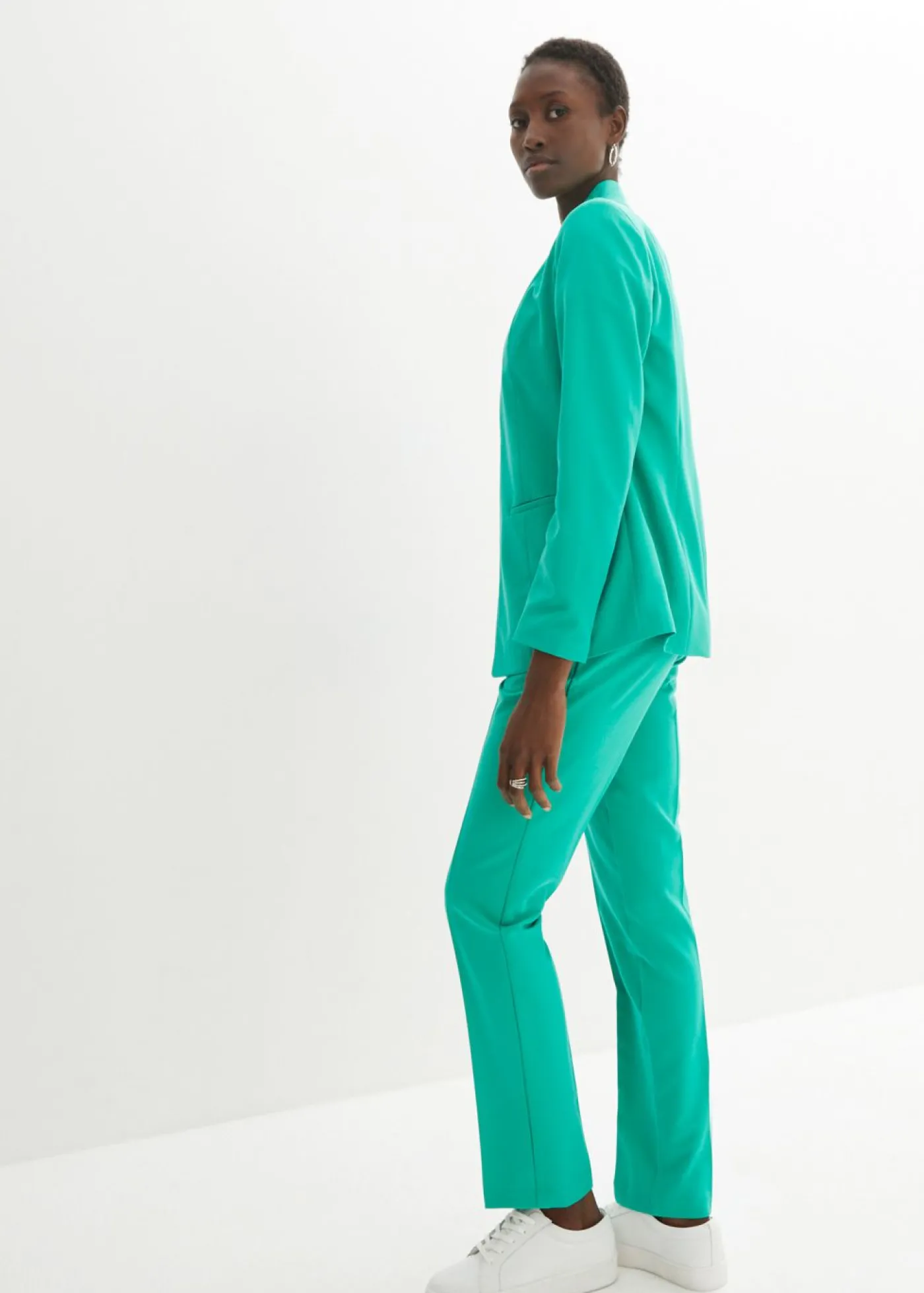 bonprix bonprix Traje con pantalón (2 piezas) Verde jade New