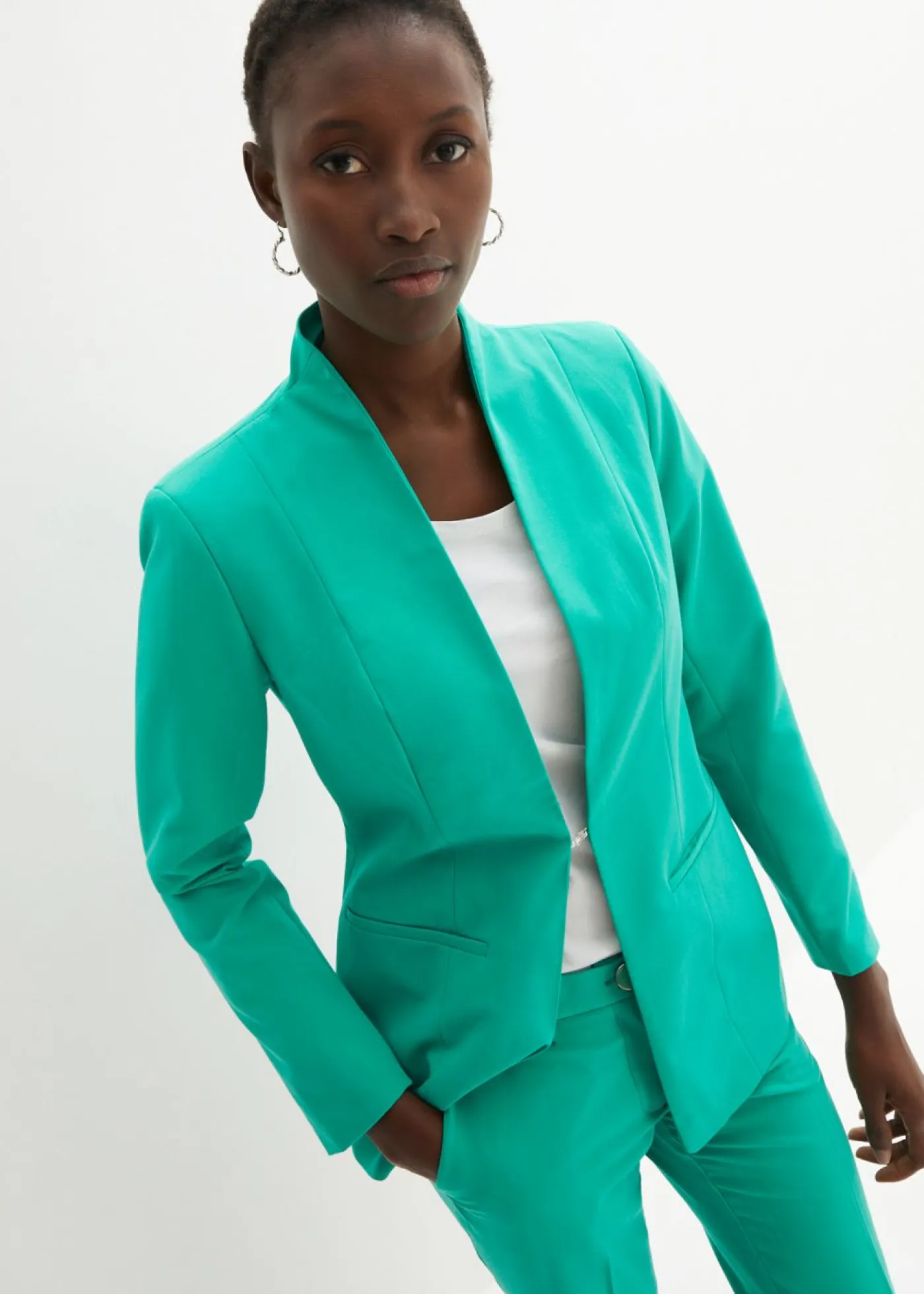bonprix bonprix Traje con pantalón (2 piezas) Verde jade New
