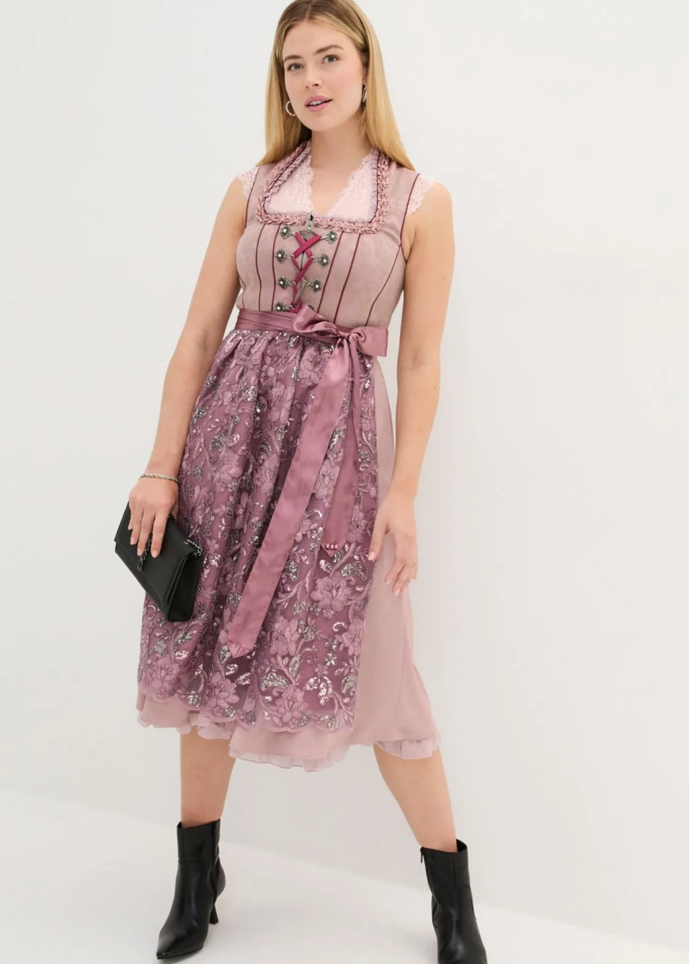 bonprix bonprix Traje tirolés y delantal (2 piezas) Rosa palo estampado Outlet
