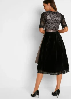 bonprix bonprix Traje tirolés y delantal (2 piezas) Negro estampado Clearance