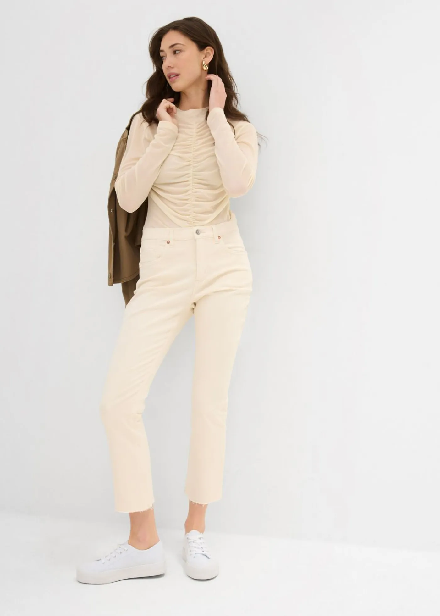 bonprix bonprix Vaqueros acampanados, high waist, cropped Beige natural Online