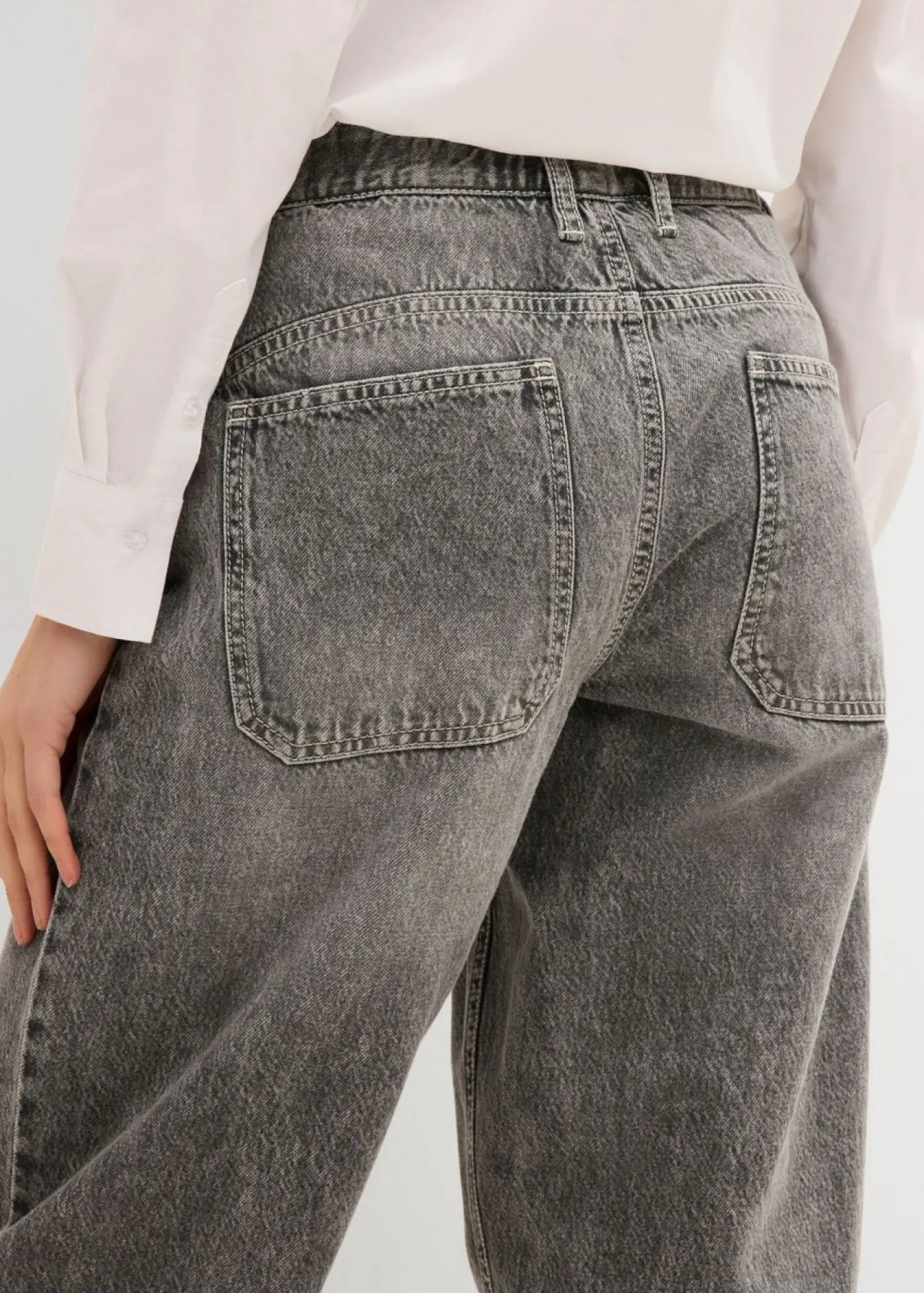 bonprix bonprix Vaqueros barrel, mid waist, low stretch, cropped Denim gris claro desgastado
