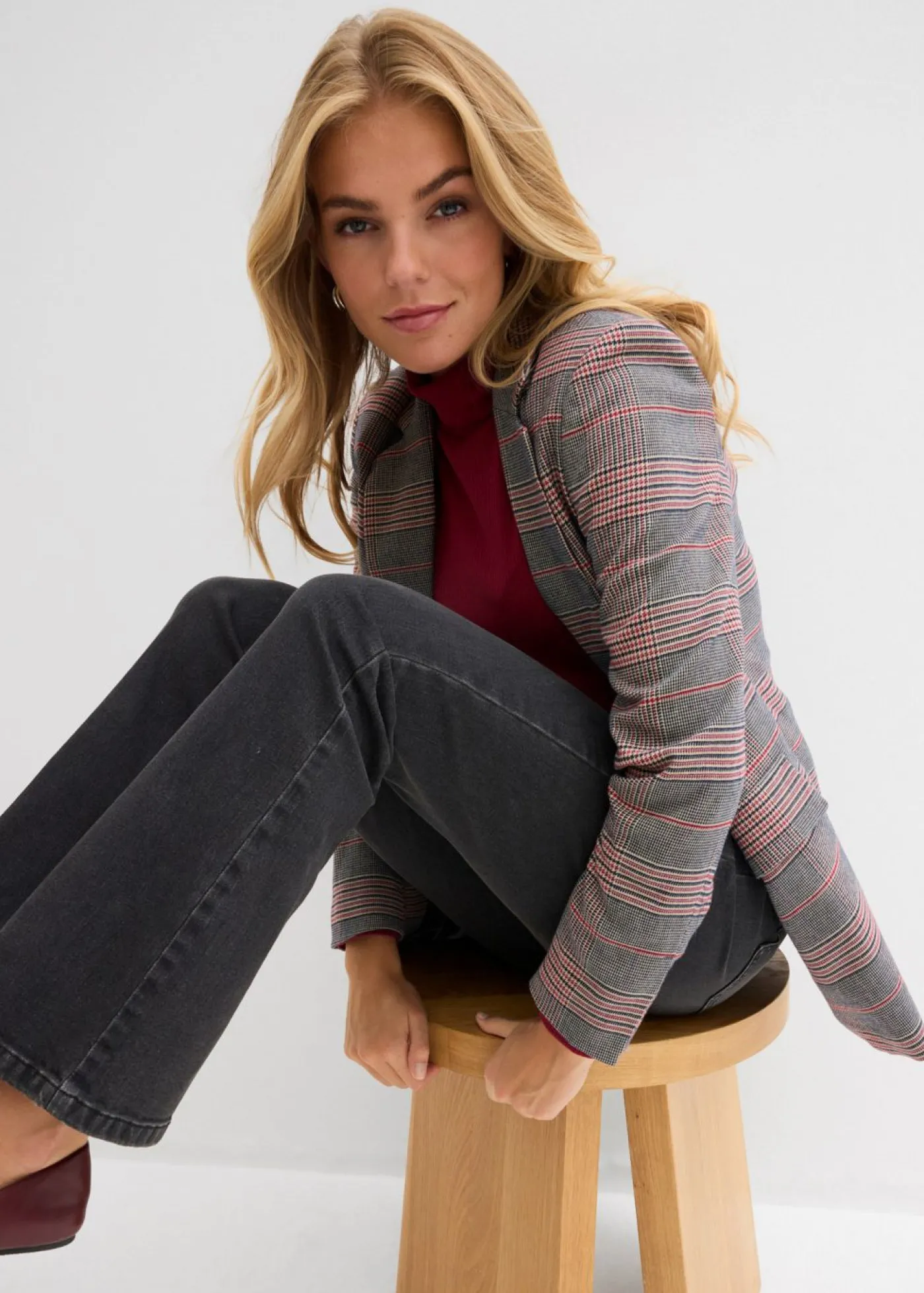bonprix bonprix Vaqueros bootcut, high waist Denim gris oscuro desgastado New