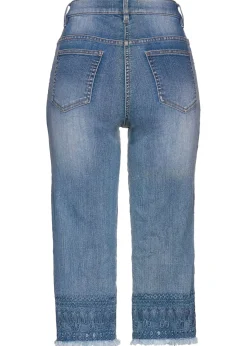 bonprix bonprix Vaqueros capri con bordado azul blanqueado